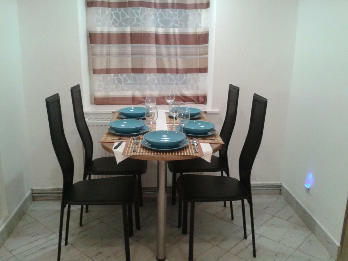 Lily Apartman Budapest Exteriör bild
