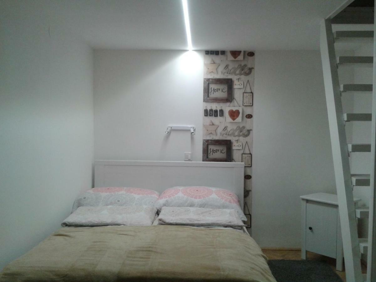 Lily Apartman Budapest Exteriör bild