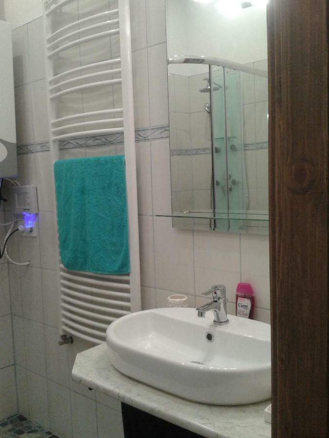 Lily Apartman Budapest Exteriör bild